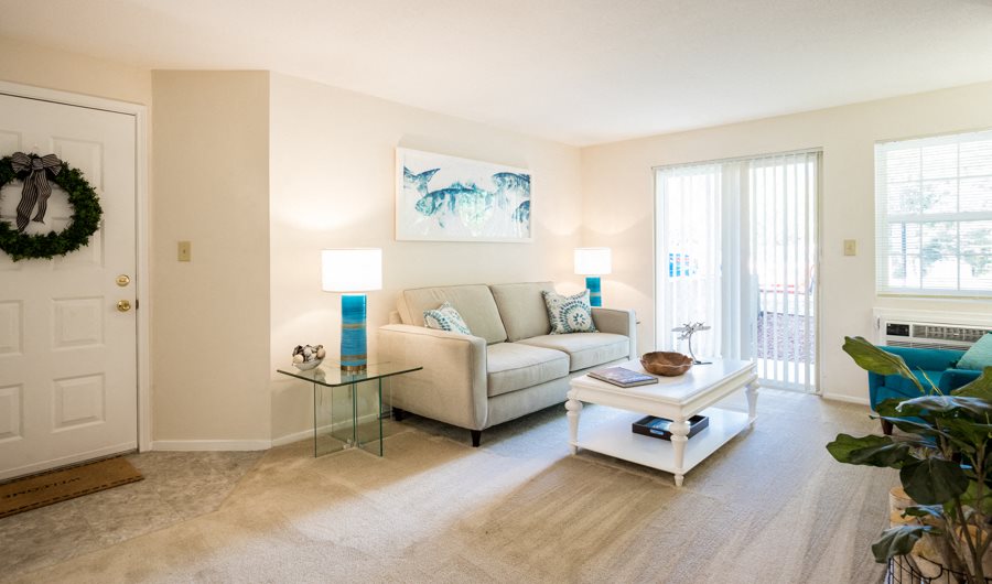 Country Glen Apartments Apartments in Groton, CT